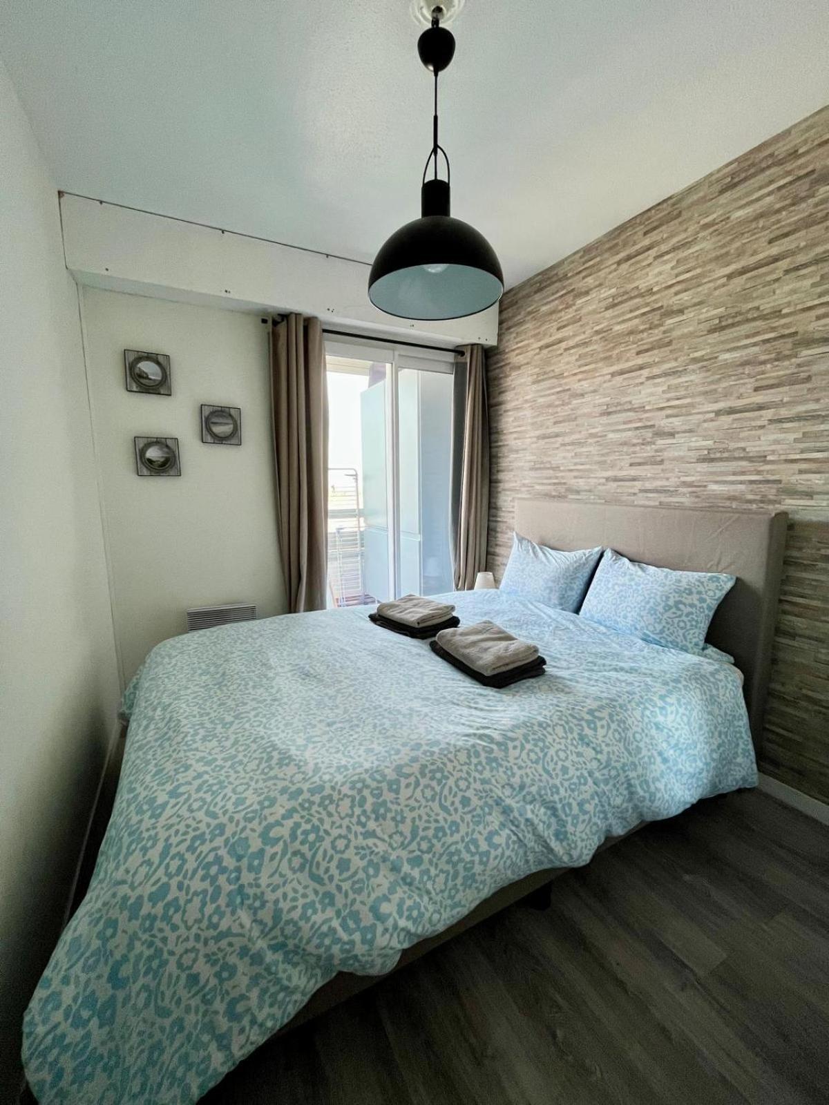 Appartement vue mer et marina, Loggia - Parking Courseulles-sur-Mer Buitenkant foto