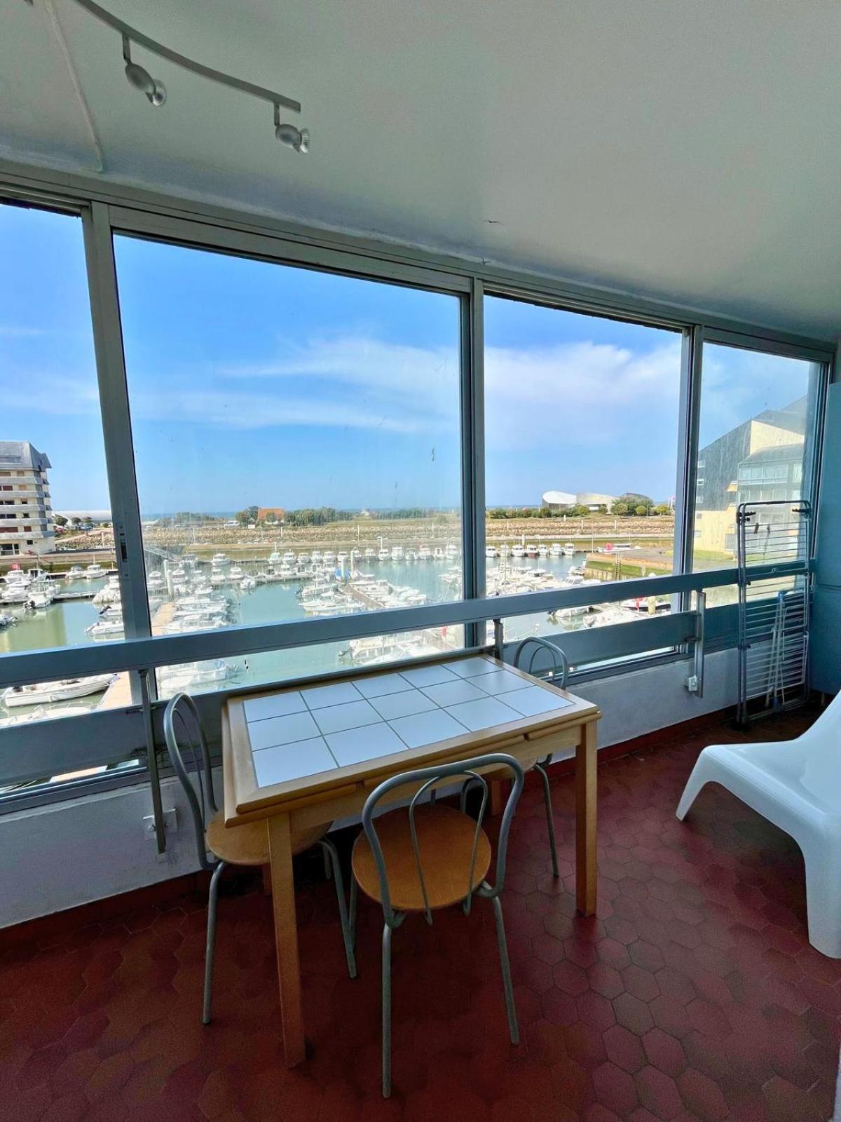 Appartement vue mer et marina, Loggia - Parking Courseulles-sur-Mer Buitenkant foto